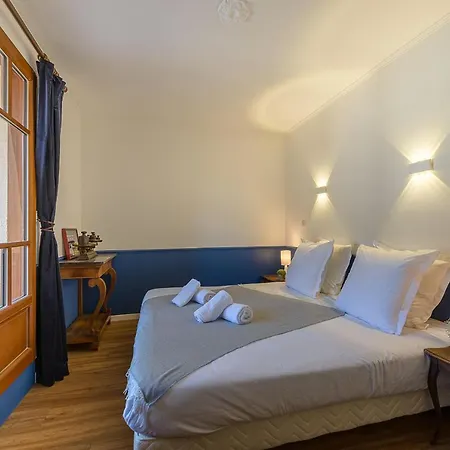 Le Nid O Grives: Family Retreat Between And Mountains